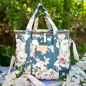 Super Large Navy Peony Insulated Lunch Bag for Women,Reusable Lunch Box Cooler for Office,Picnic,Beach,Outdoors.Waterproof,Ideal Floral Gift