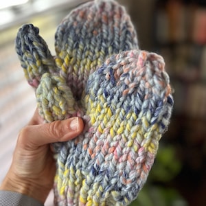 ADORABLE KIDS&#39; MITTENS! Handmade Knit Wool Blend Child Mittens - Ready to Ship!