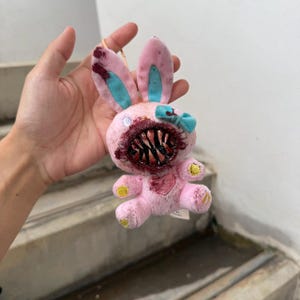 Horror Tiny Bunny kitty keychain