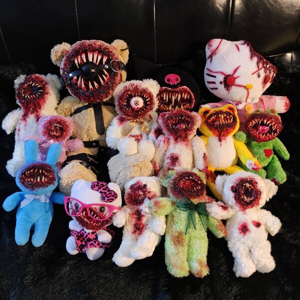 Stinky Heart Club Custom horror plush Horror teddy bear