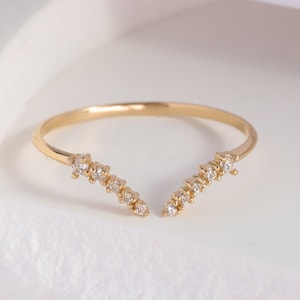 V Shaped Diamond Engagement Ring, 14K Gold Moissanite Curved Wedding Band Her, 14K Gold Adjustable Open Jewelry, Chevron Wishbone Ring Bride