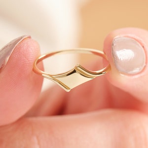 14K Gold Signet Ring, Personalized Word Alphabet Ring Girl, Custom Engraved Letter Pinky Ring Her, 10K 14K 18K Solid Real Gold Initial Ring