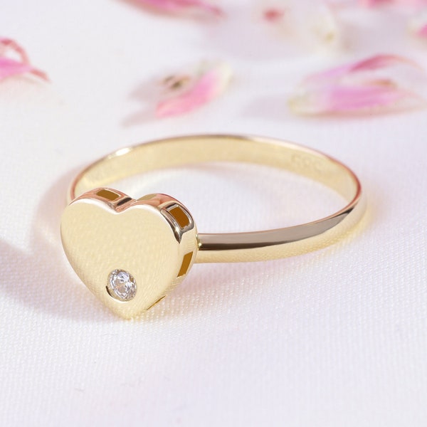 Bezel Diamond Heart Shaped Gold Ring, Dainty 10K 14K 18K Cz Ring Girl, Round Moissanite Lovely Lover Ring Gifted, Premium Simulated Ring Her