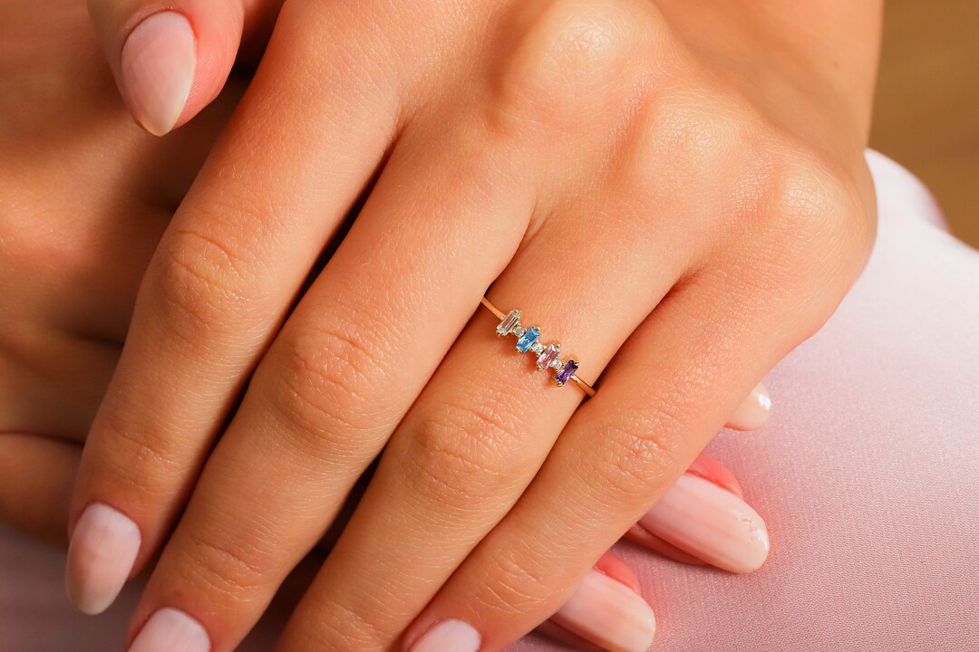 Baguette Family Birthstone Ring Mother, 10K 14K 18K Gold Personal Family Stone Band, Custom