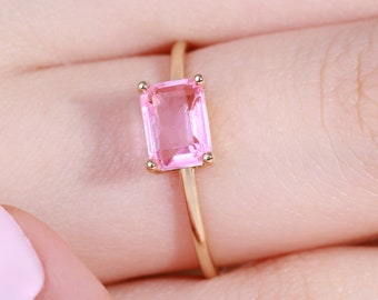 Rose Quartz Ring, Engagement Ring Gold, Baguette Ring, Dainty Pink Ring, Custom Birthstone Ring, 14K Solid Gold, Handmade Jewelry for Women