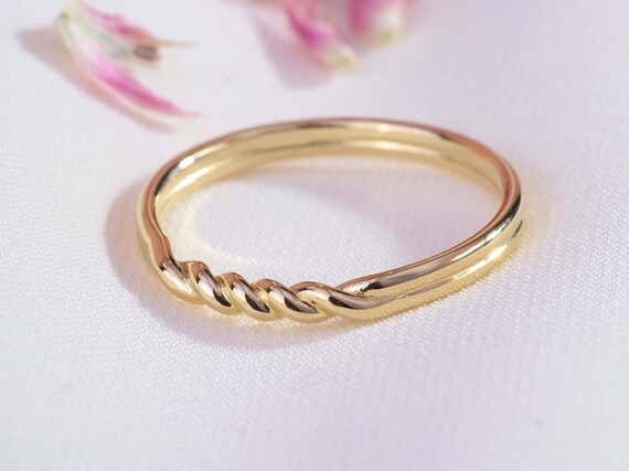 Gold Ring | Trendy, Affordable, Unique | Chvker Jewelry Gold