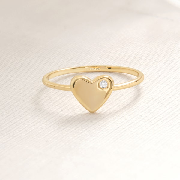 Bezel Diamond Heart Shaped Ring, 14K Solıd Gold Engagement Rings, Round Moissanite Wedding Ring Gift