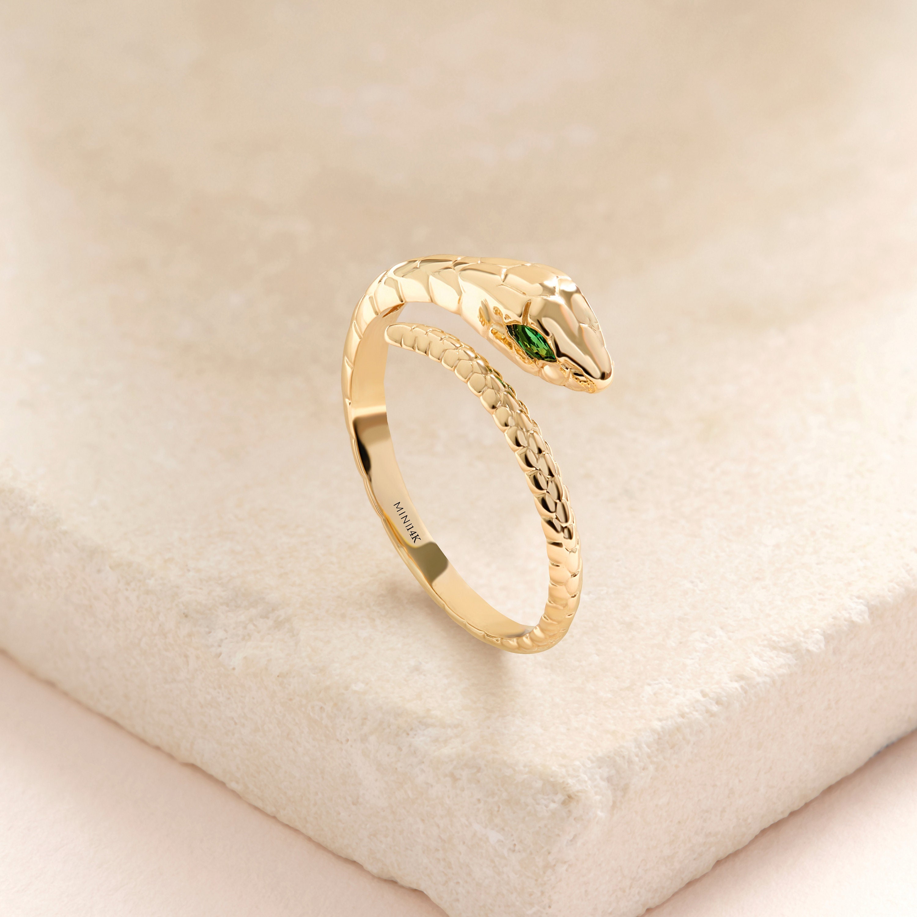 Snake Ring Gold, 14K Solid Gold, Gothic Ring for Women, Serpent Ring, Animal Ring, Handmade Jewelry, Emerald Snake Eye Ring, Minimalist Ring