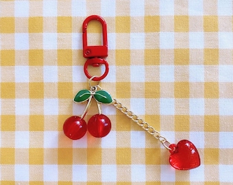 アクセサリーその他 AMI de Coeur Chain Keyring Scarlet Red AMI Paris Ami De Coeur Chain Keyring Scarlet Red | Cultizm