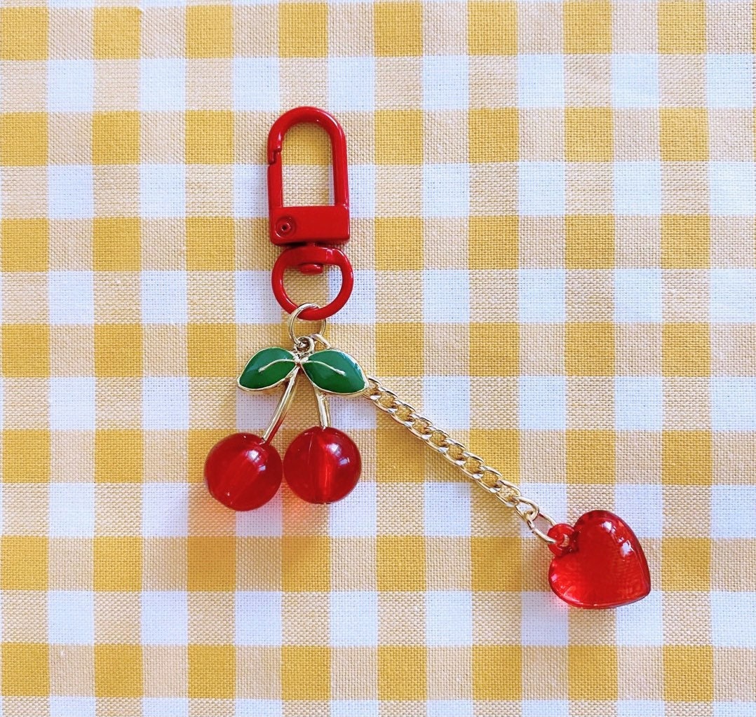 LohaShop Red Heart Cherry Keyring, Cute Cherry Keychain for Airpod Case, Keychain Accessories