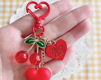 アクセサリーその他 AMI de Coeur Chain Keyring Scarlet Red Ami de Coeur red keychain | Ami | | Simons