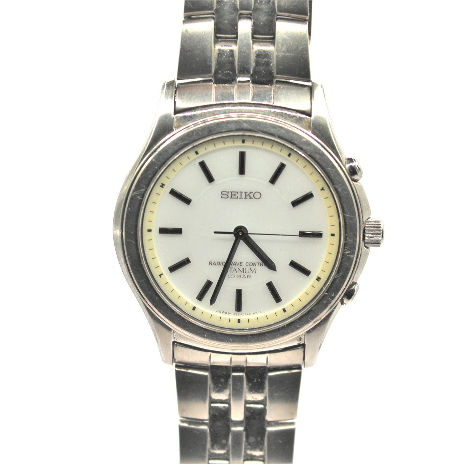 seiko radio wave control titanium