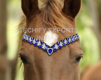Cabezada azul marino con cristales en forma de V: Brida para caballo con cierre rápido y botón para facilitar el cambio de cabezada.