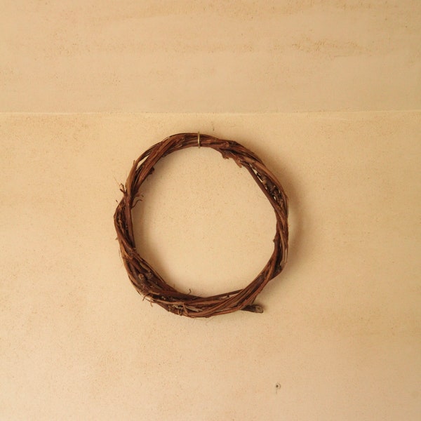 Grapevine Wreath Base. All natural wooden hoop, Rustic Minimalist Wall Decor, Dried Flower Wreath Craft Supply