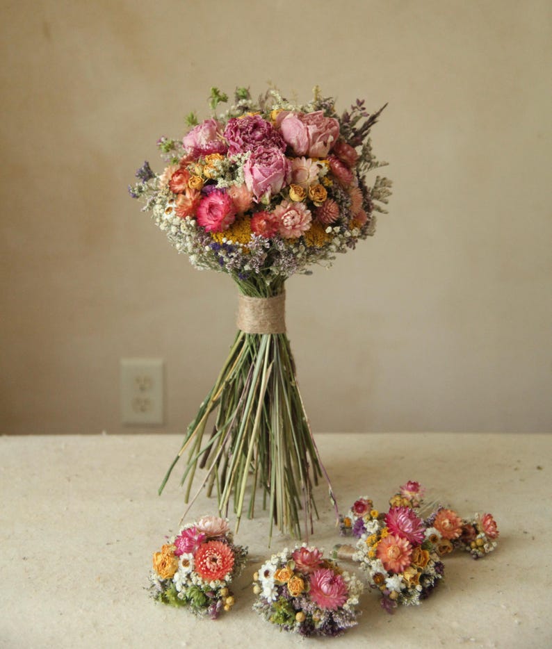 Custom XL Bridal Bouquet. Dried flower seasonal wildflower wedding bouquets. This bouquet is a seasonally inspired blend of sunset fall hues.