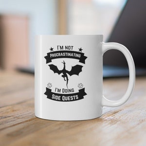 I'm Not Procrastinating RPG Gamer Coffee Mug Dungeons and Dragons | I'm Doing Side Quests DnD Ceramic Cup | D&D 11oz Coffee Mug