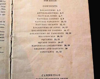 Die vierstellige mathematische Tabelle der vierfach Schüler Buchbibliothek Vintage Antique Referenz Handbuch Buch Weihnachtsgeschenk Strumpf Stuffer