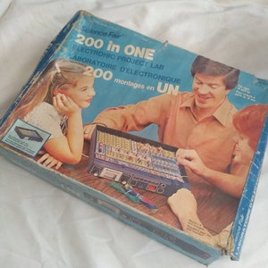 Science Fair 200 en 1 Nom 1981 vintage Antique par Radio Shack Age 10 ans et plus Table Top Jeu de société Cadeau Jeu de société Famille STEM jeu solo
