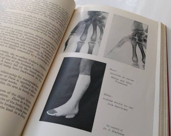 Everyman in Health and in Sickness 1939 Medicinsk bokbibliotek Vintage antik manual referensbok dekor julklapp strumpa fyllare