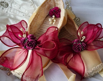 Unique Vintage Pointe Shoe Ballet Gift, Room Decor, Interior Design, Dance Gift.