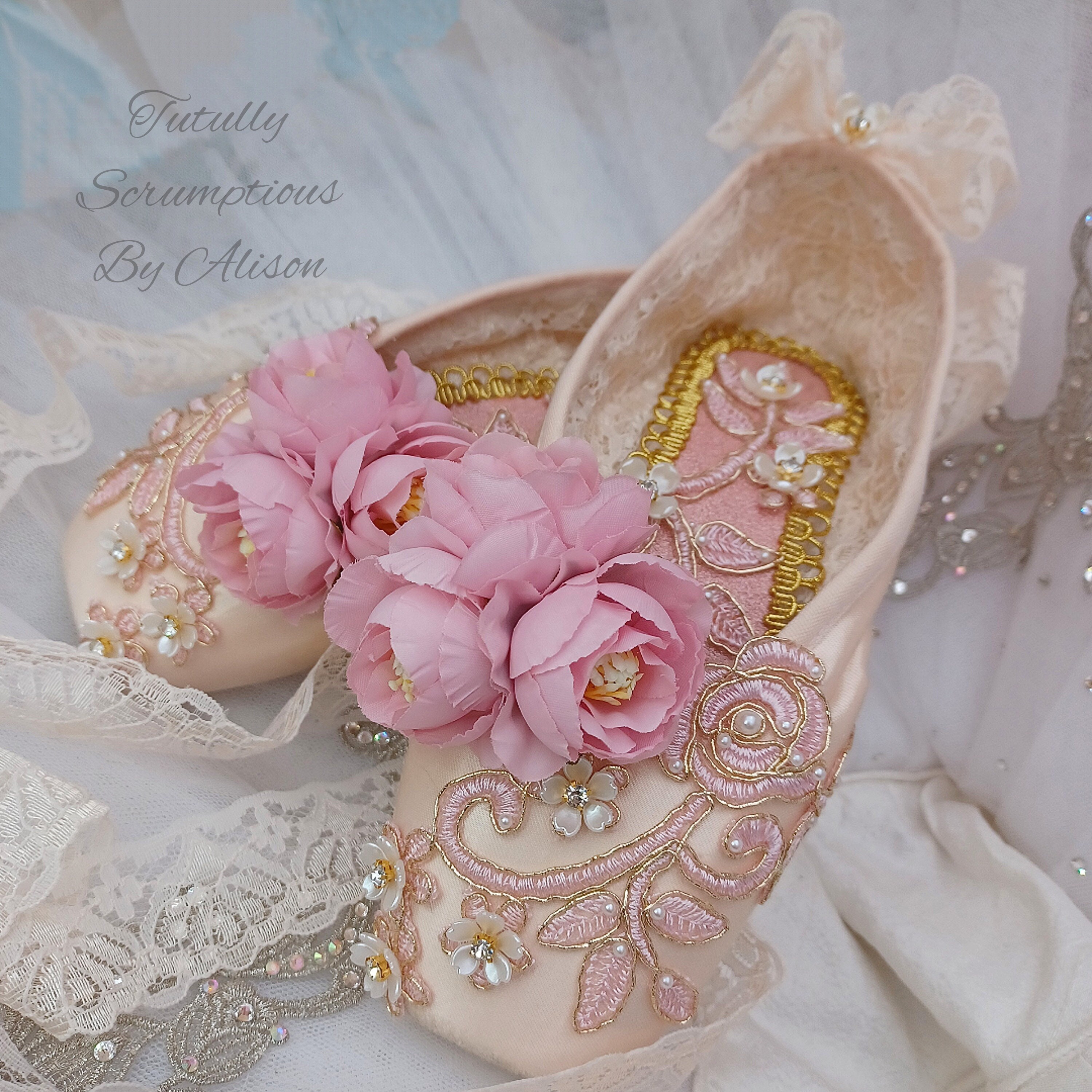 Vintage Shabby Chic Decorated Pointe Shoe Decorated Pointe Shoe Ballet Keepsake Room Decoration Interior Design Ballet Gift. Etsy