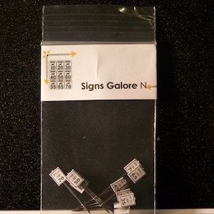 Model Train 10 &quot;Speed Limit&quot; signs N scale for Layout Details