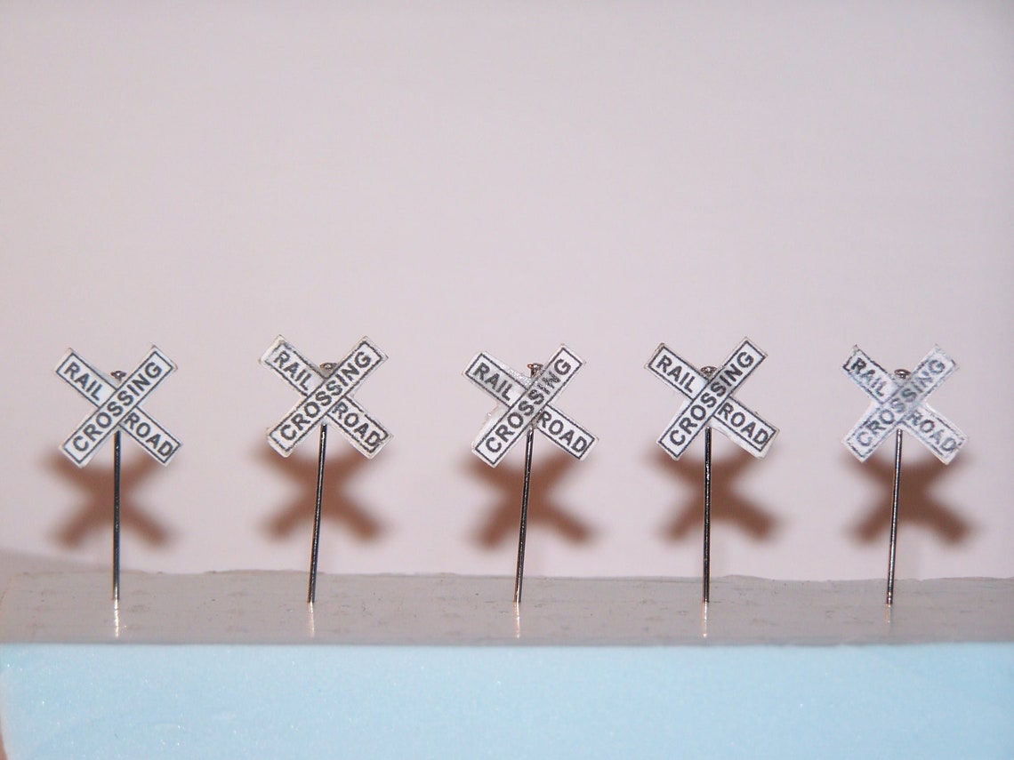 Model Train Street Signs 5 Crossbuck Signs N Scale for Layt Details - Etsy