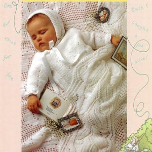 KNITTING PATTERN   Patons 322 Fairytale Baby Book - 10 patterns