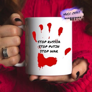 Pare a Rússia | Pare Putin | Pare a guerra | Anti-Putin | Caneca de Ucrânia | Ucraniano | Mão de sangue | Pare a guerra Caneca | Copo | Paz | Best-seller