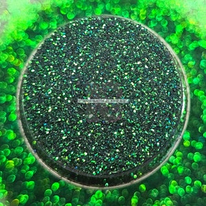 BAMBOU - Paillettes vertes | Paillettes fines vert foncé | Fines paillettes vertes irisées | Paillettes vert foncé | Paillettes vert chasseur | Vert forêt