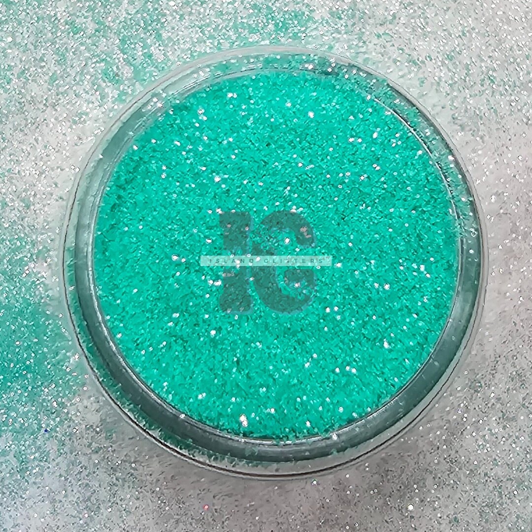 Lively Lime Green .015 Iridescent Glitter, Tumbler Making Glitter