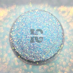 Diamond Dust Ultra Fine Iridescent Glitter for Tumblers, Resin, Crafts,  Nail Art, and More 