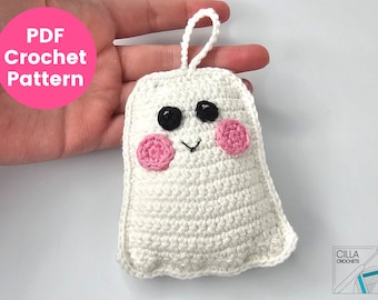 Ghost Crochet Pattern PDF | Halloween Amigurumi Ornament | DK Cotton Hanging Decoration