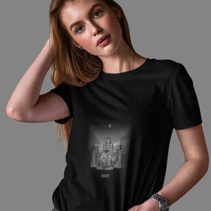 Camiseta de tarot de la justicia: ropa de calle alternativa, camiseta gótica con cartas del tarot, camiseta espiritual única, camiseta de bruja