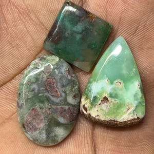 Chrysoprase Cabochon Lot: Handmade Gemstone Set, 85 Cts