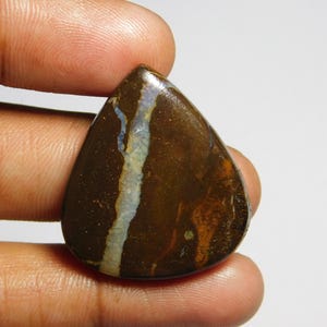 Boulder opal Gemstone Top Quality Boulder opal Cabochon Natural Boulder opal Loose semi precious Opal Jewelry (43Cts.31X27)MM)