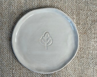 Small ceramic plate,  Keramik Teller/ Untersetzer, side plate Blumenuntersetzer, Tapasteller, Keramik Geschirr