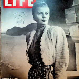 Life Magazine October 9 1944 Thomas E Dewey Navy Seabees WWII Mahatma Gandhi