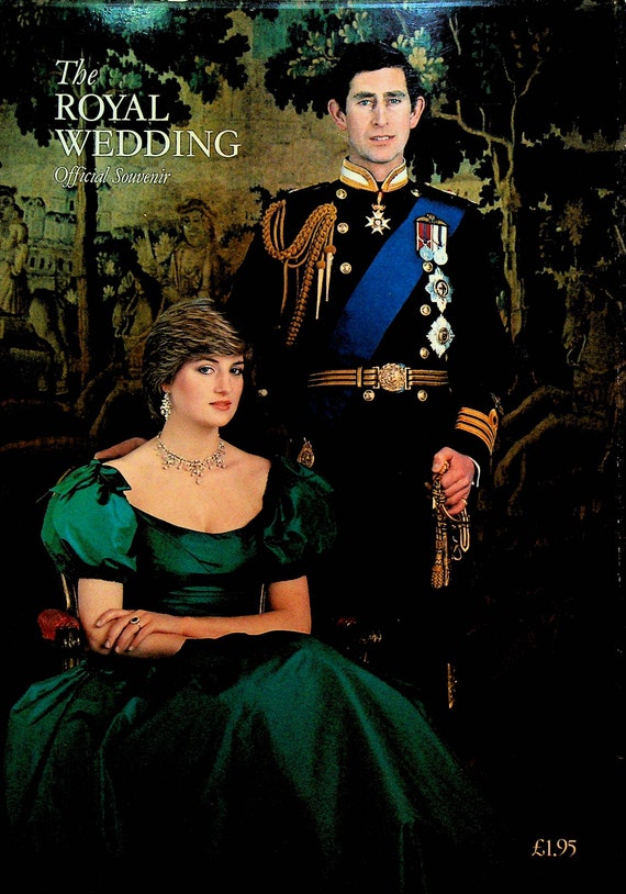 ロイヤルウェディング公式記念本 1981 チャールズ皇太子 ダイアナ妃