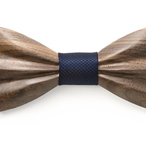 Wooden bow tie heartwood dark blue from Woodenlove image 2