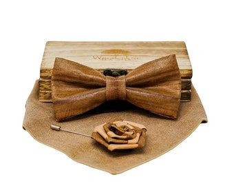 Premium Korkfliege "Vintage" für Hochzeit, Bräutigam, Leinenanzug, Vintage mit Einstecktuch und Ansteckblume aus Kork von Woodenlove