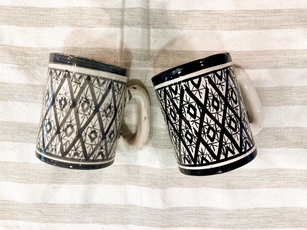 Lot de 2 Mugs Artisanaux en Céramique