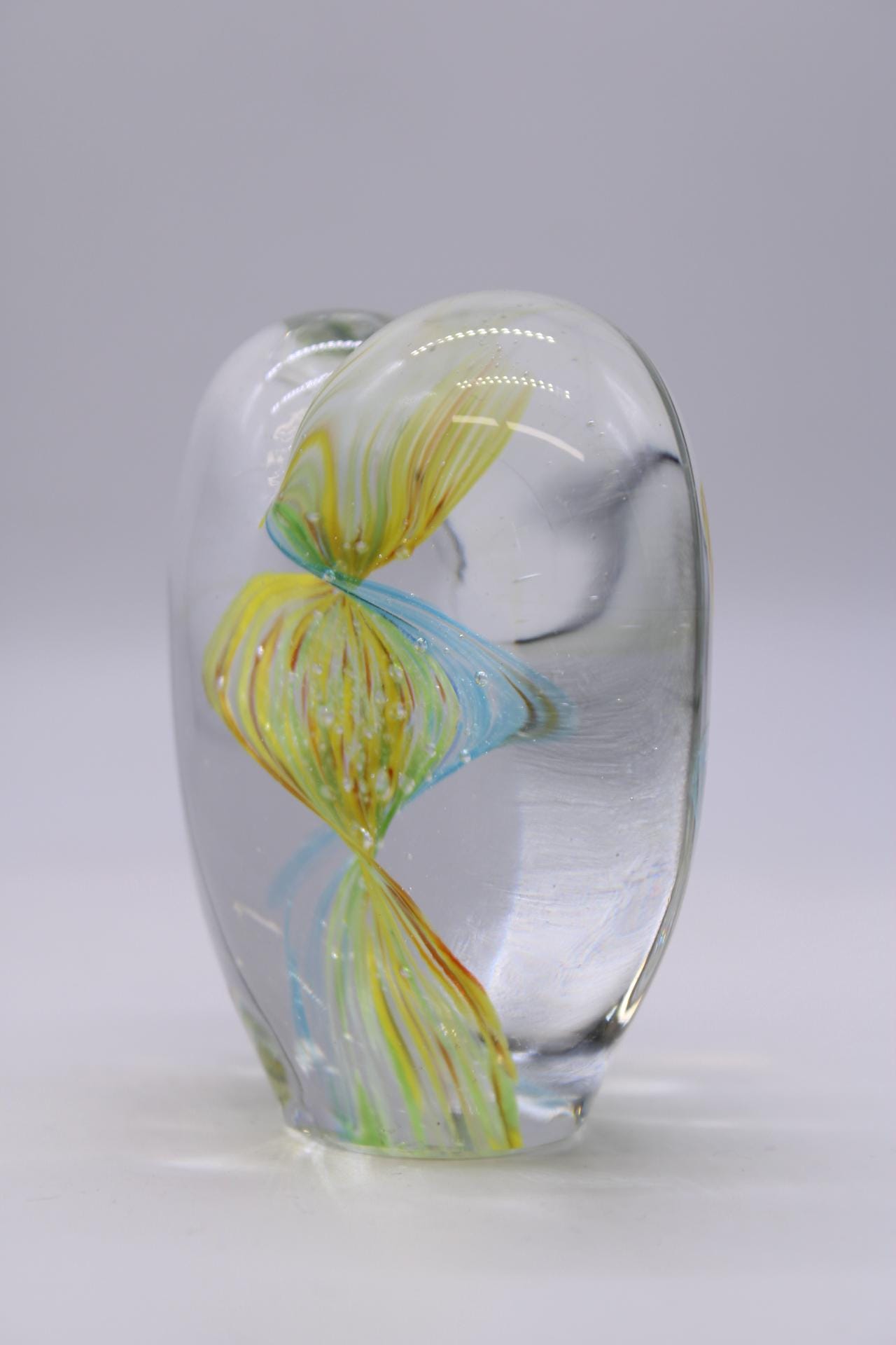 100% Handcraft Glass Delicate Swirls of Soft Rainbow Heart Glass ...