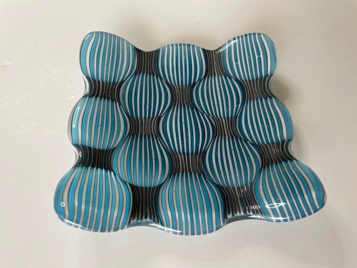 Fused Glass Dish Spectacular Blue & White Striped Optical Illusion