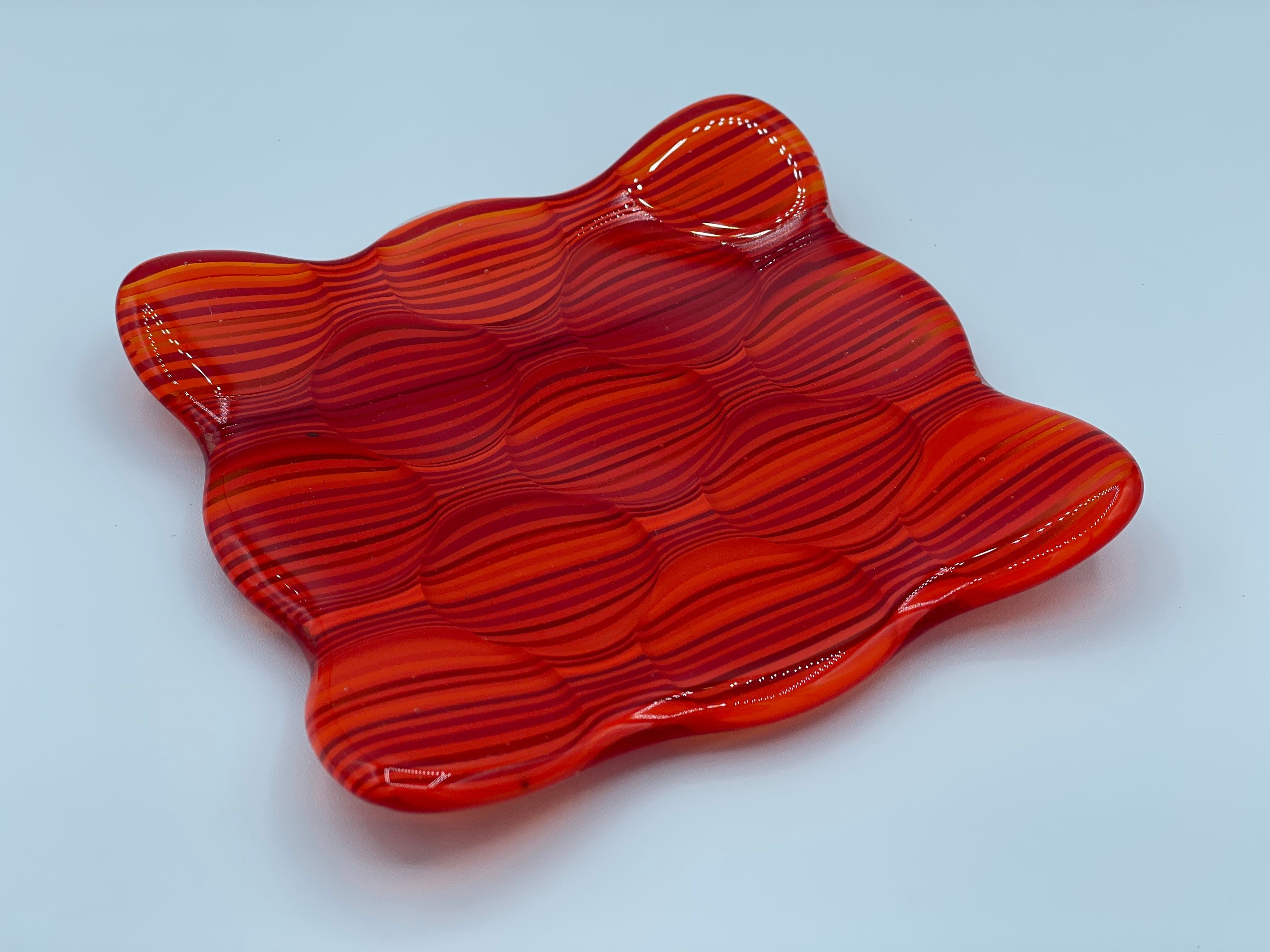 Fused Glass Dish Red & Orange Optical Illusion Looking Plate 5 1/2