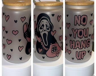 Nej, du hänger upp kaffekoppen, nej, du hänger upp Libbys glasburk, nej, du hänger upp glasburken