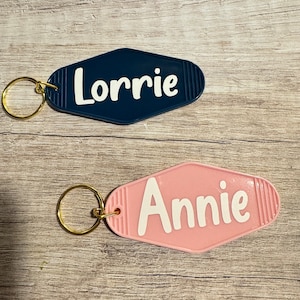 Personalized motel keychain, motel keychain, retro name keychain, custom keychain