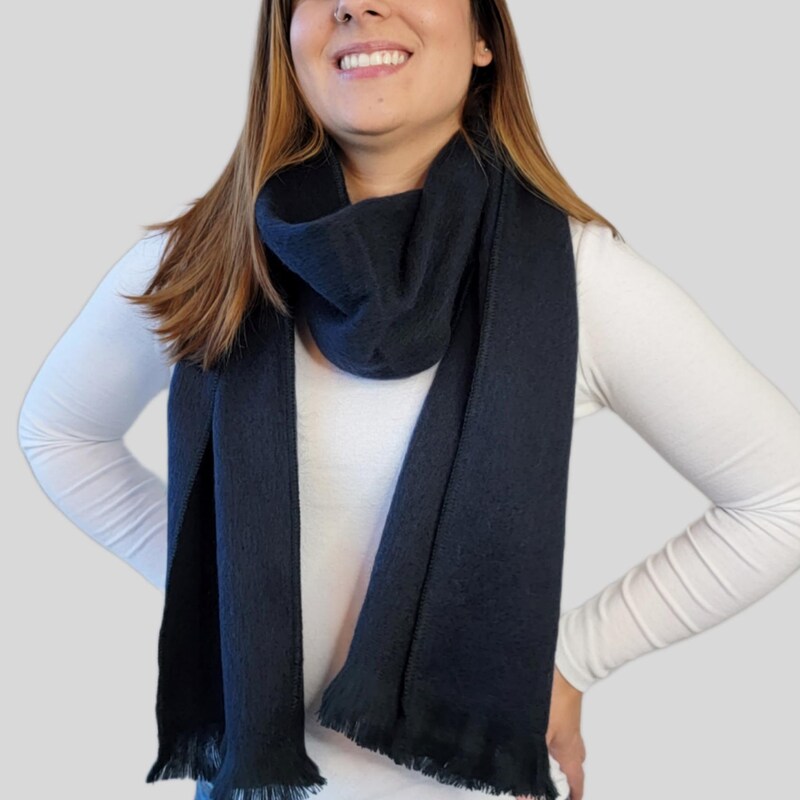 Triangle Scarf Lambswool Navy main image 1