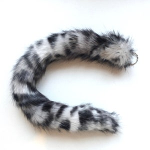 Handmade UK 43cm 16" Snow Leopard Faux Fake Fur Fake Animal Tail Large Keyring Keychain! *Made to order* image 1
