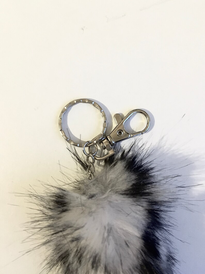 Handmade UK 43cm 16" Snow Leopard Faux Fake Fur Fake Animal Tail Large Keyring Keychain! *Made to order* image 8